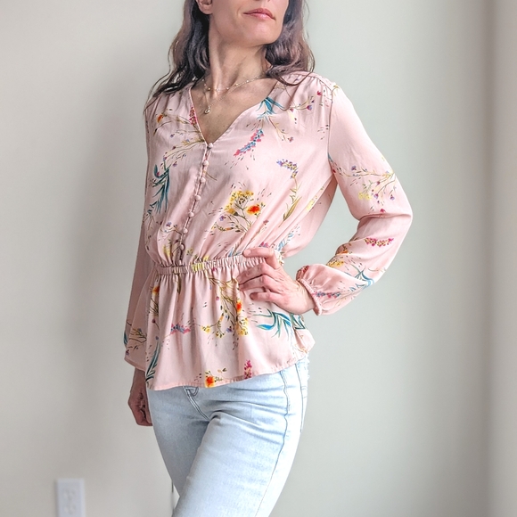 Pink Floral Blouse - Picture 3 of 8